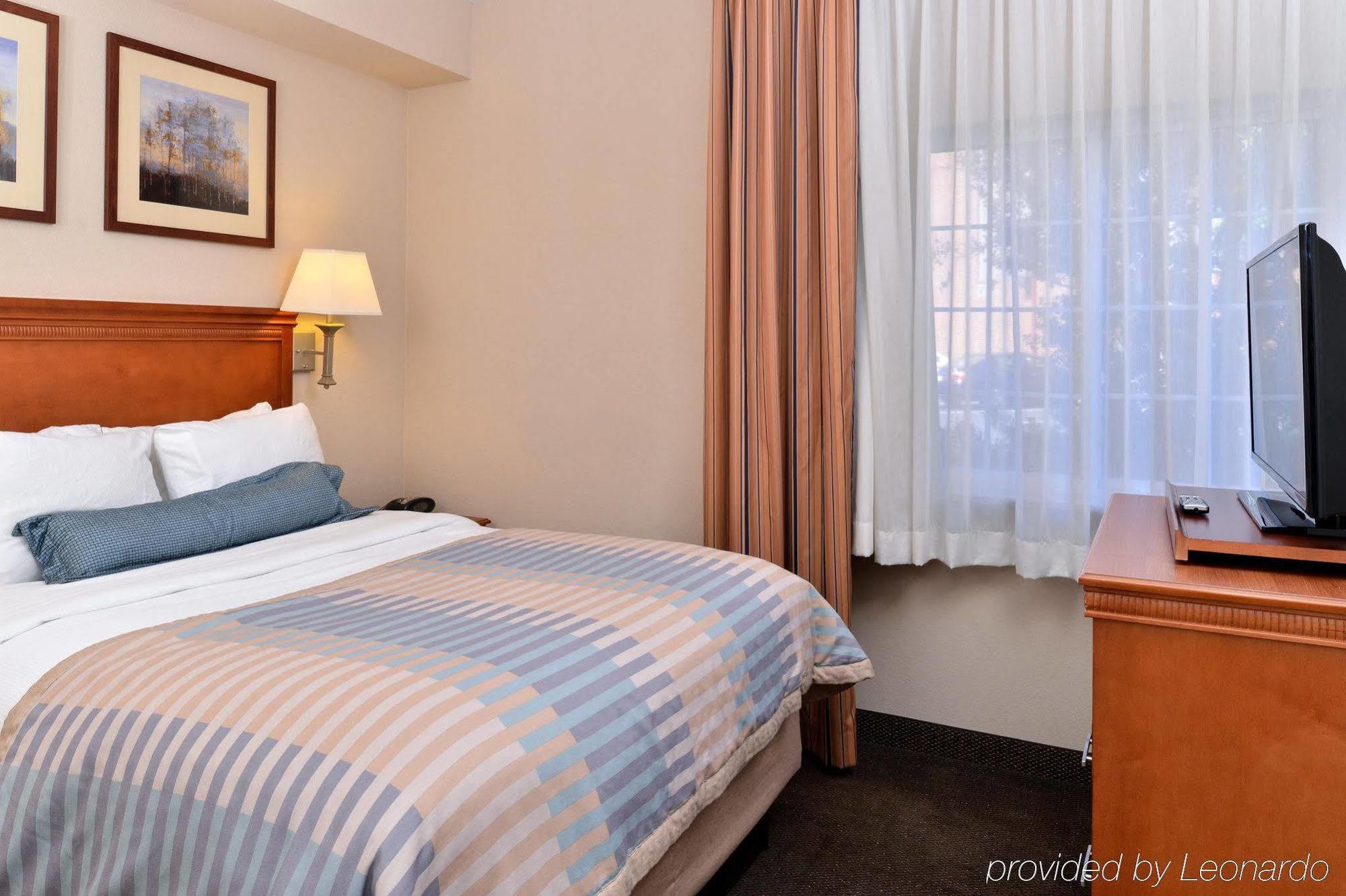 Candlewood Suites Richmond North-Glen Allen By Ihg מראה חיצוני תמונה